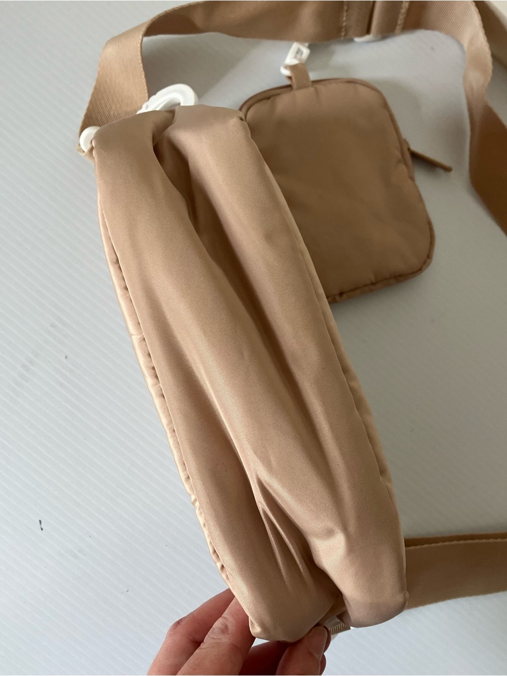 Adidas Originals Puffer Crossbody Bag Beige Neutral Nylon Mini Utility Bag - Picture 8 of 10